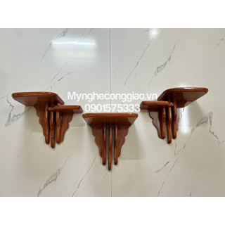 Bàn thờ treo tường bằng gỗ Lát, kệ thờ công giáo đơn giản