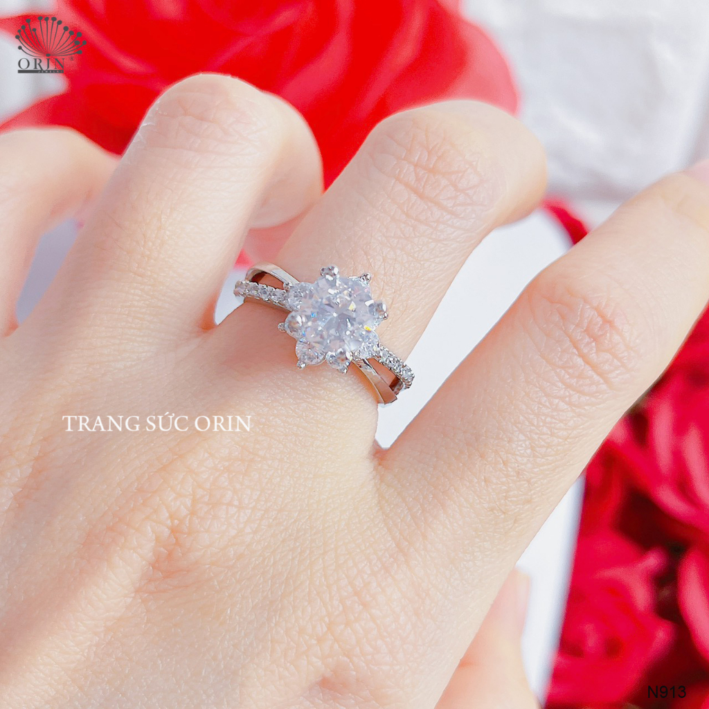 Nhẫn nữ trắng 2 viền trơn đính đá cao cấp Orin N913