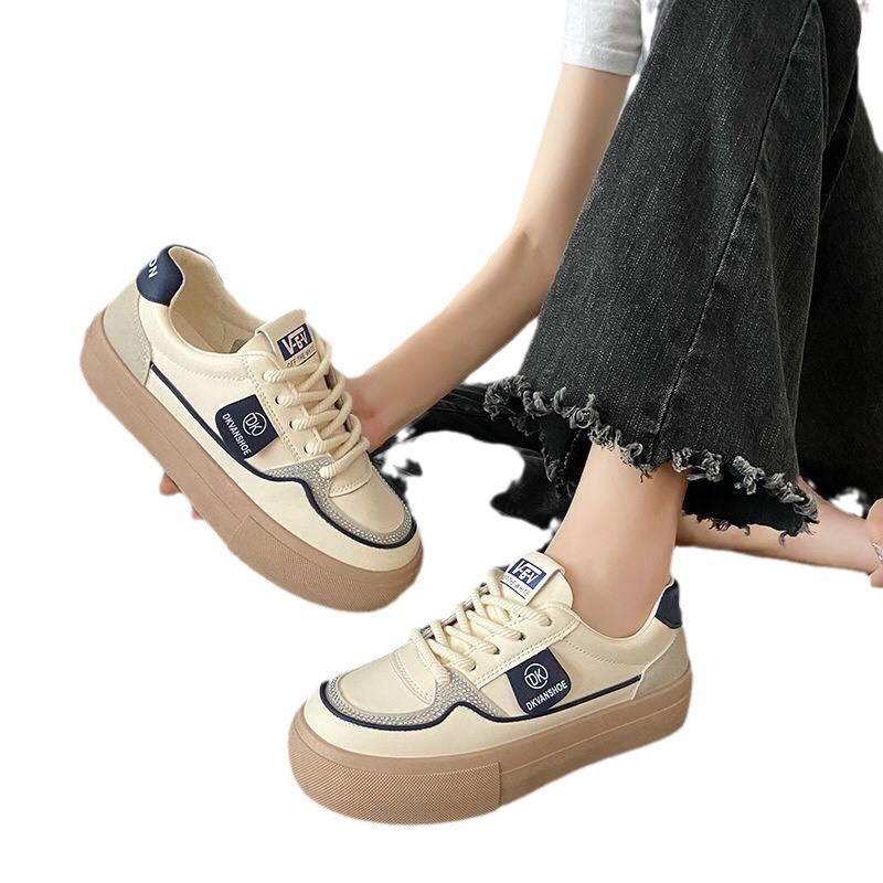 Giày thể thao DK chất da mềm mịn siêu êm chân