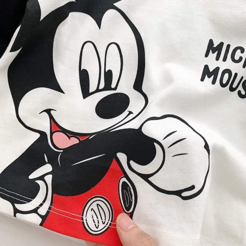 Bộ micky dài tay kèm quần bò cho bé