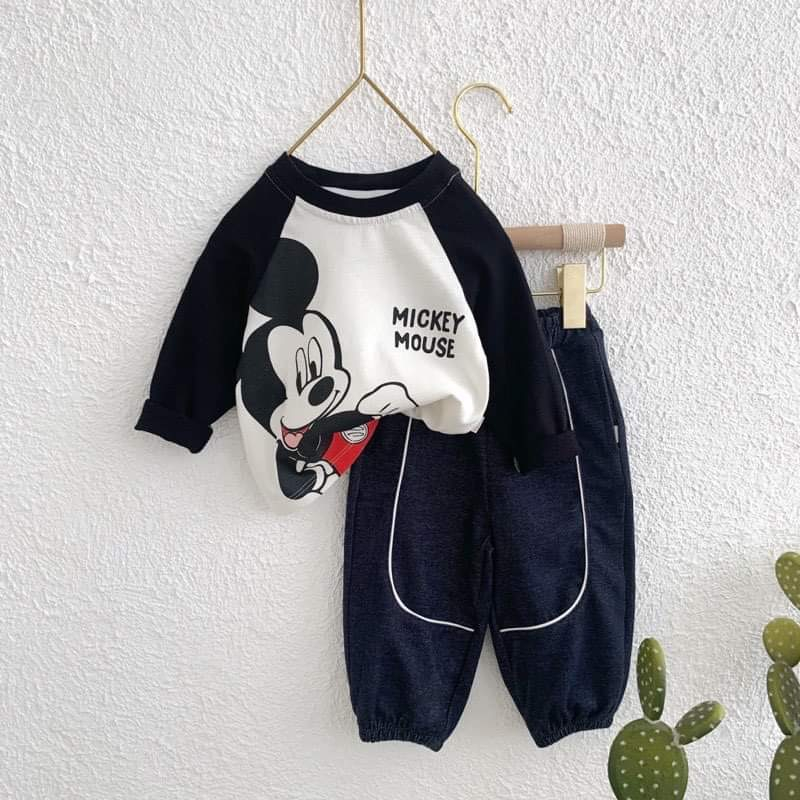 Bộ micky dài tay kèm quần bò cho bé