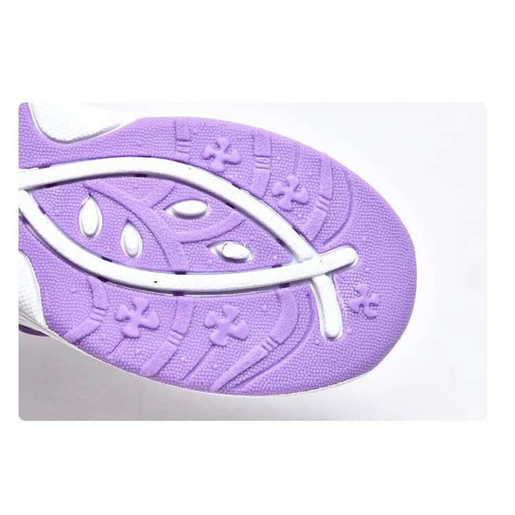 Giày Disney dư xịn