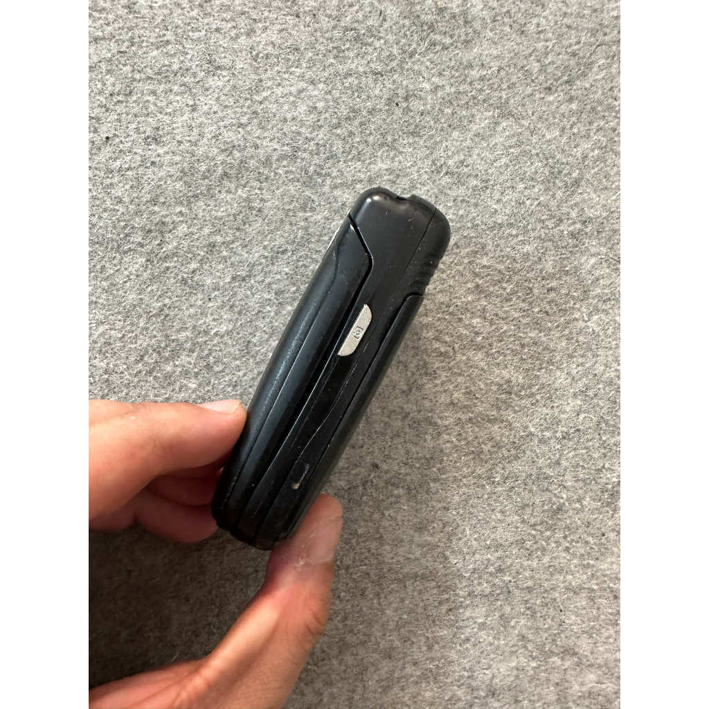 Điện thoại Samsung sgh-e730 Đen Chính hãng