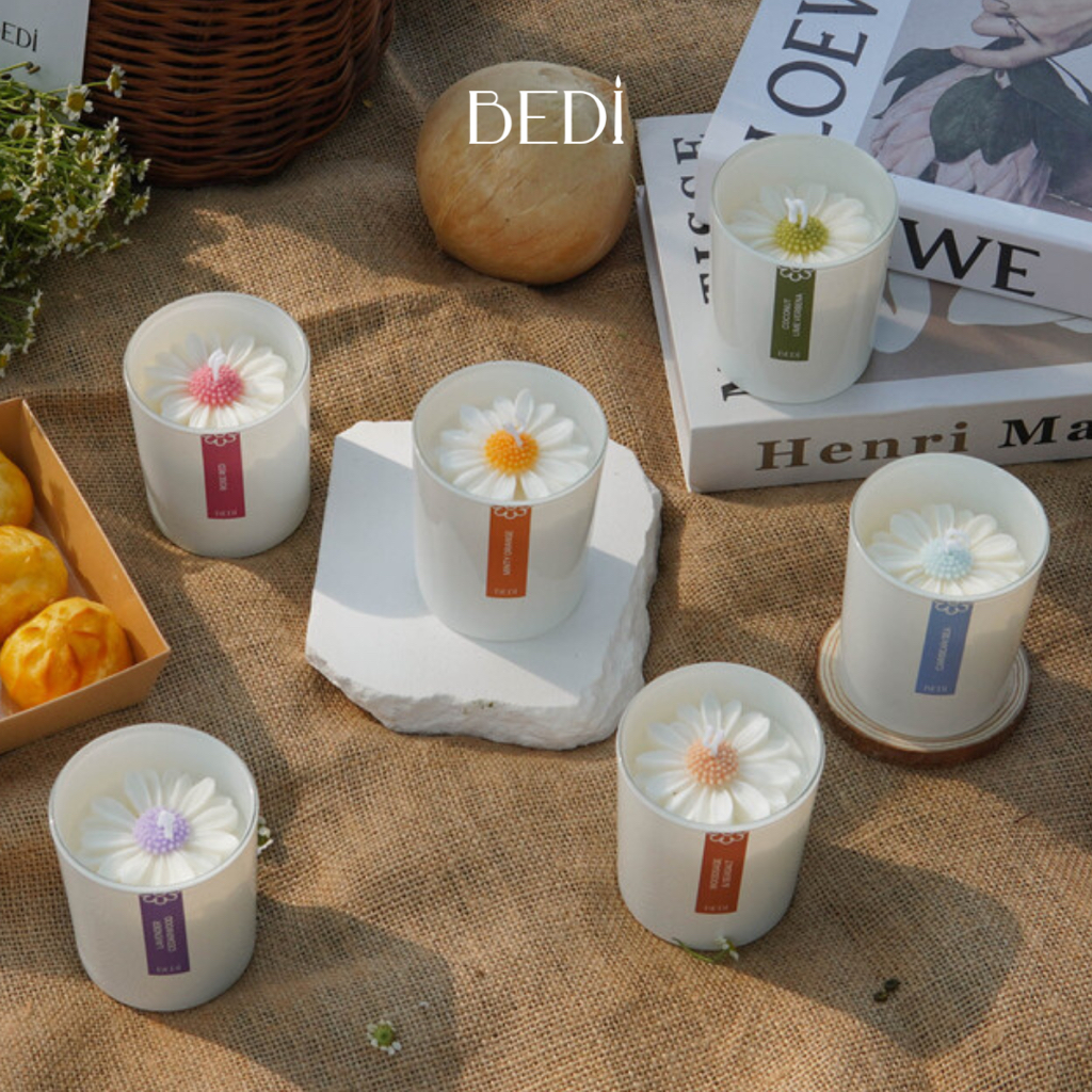 Nến thơm handmade BEDI Daisy Candles 15 mùi hương - an toàn cho người sử dụng.