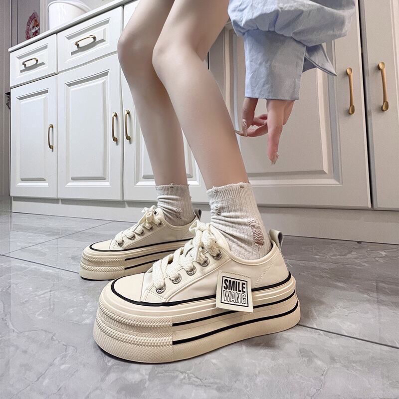 Giày thể thao nữ đế cao 5cm vải canvas tem smile thời trang