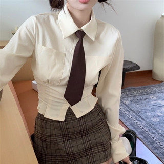 Set đồng phục cho nữ áo sơ mi bo eo kèm cà vạt phối váy ngắn có quần trong Dory’s Closet