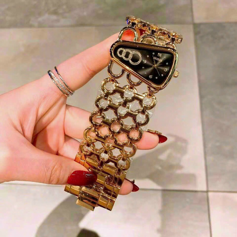 💐💐Đồng hồ nữ vuông lắc tay bảng,thương hiệu gues.s, sz 30mm,  chống nước chống xước