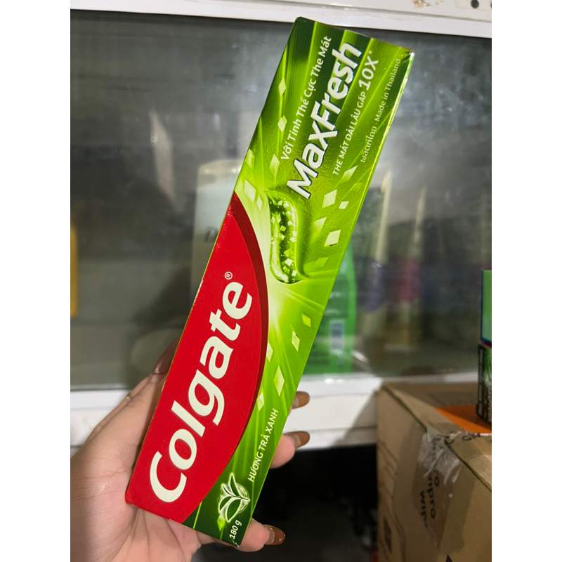 Kem đánh răng Colgate Maxfresh 180g