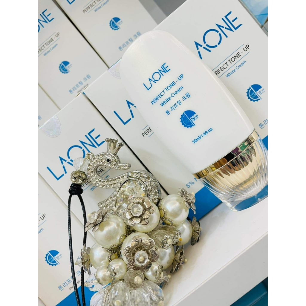 Kem makeup nâng tone pha lê Laone dưỡng trắng nâng tone che phủ khuyết điểm hiểu quả SPF 30, Pa +++