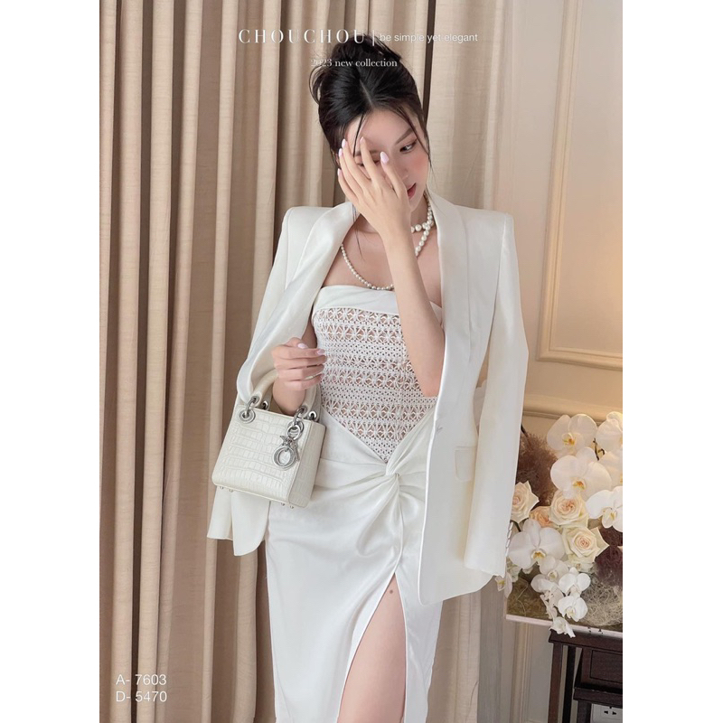 Set 2 món đầm body cúp phối ren cao cấp xoắn eo + khoác vest trắng 🖤