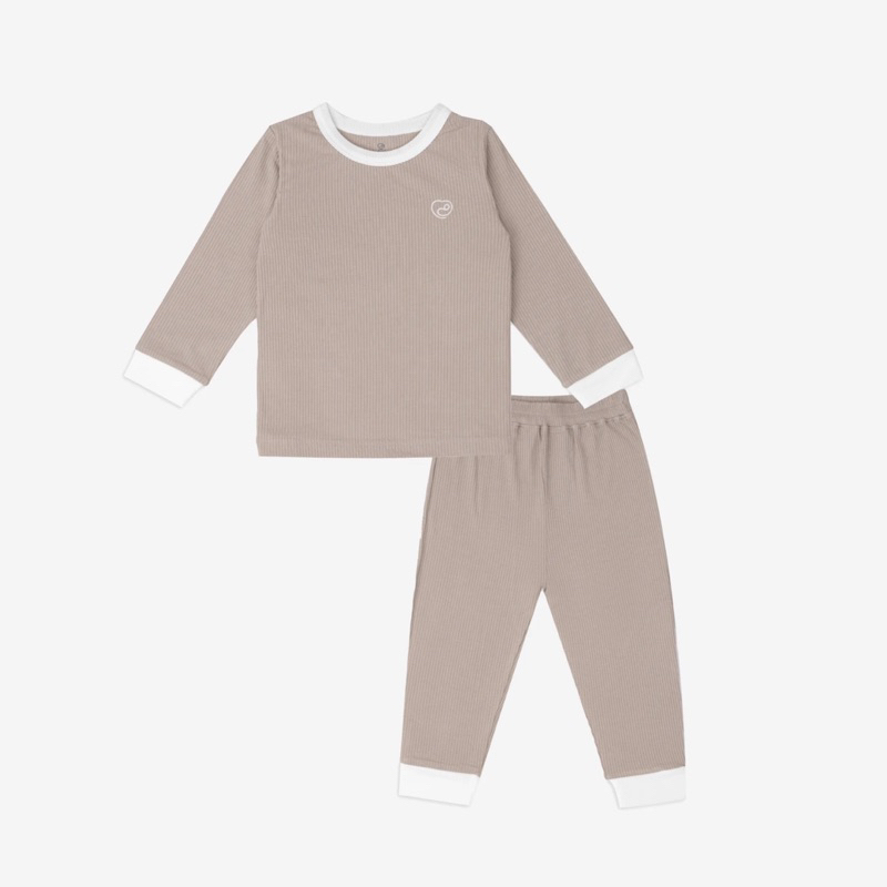 Bộ đồ dài cho bé trai bé gái hãng bubaby chất liệu molist siêu mềm mại