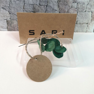 100 tag giấy trơn + dây treo