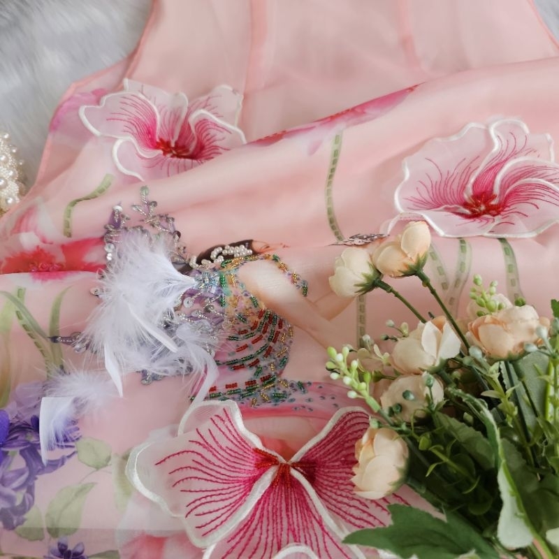 Áo dài cao cấp tơ oganza 4 tà đẹp hoa nổi đính kết cao cấp hàng thiết kế