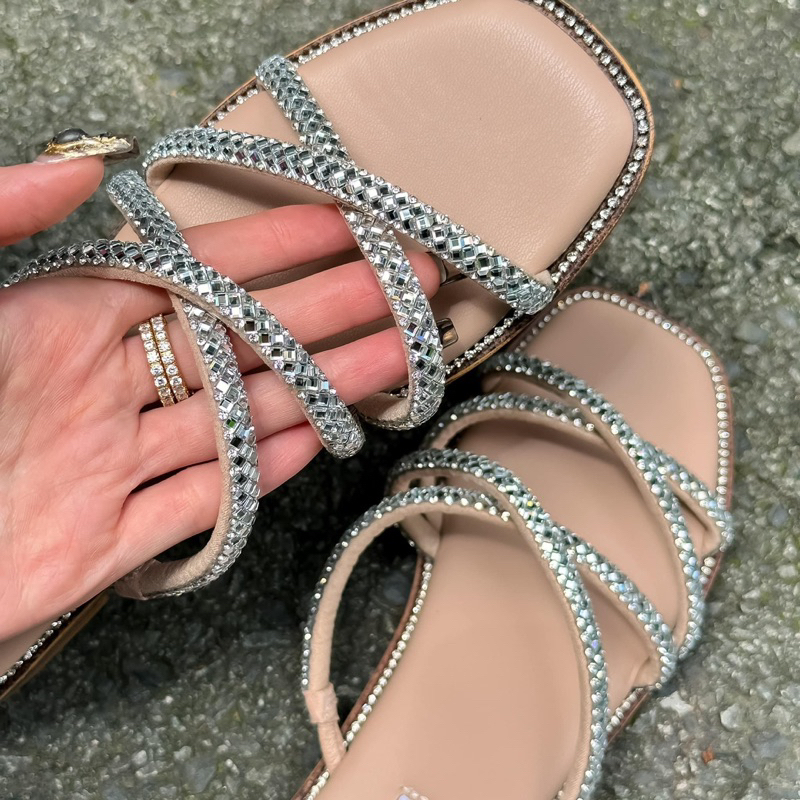 Dép Đính Đá Xuất Dư Xịn