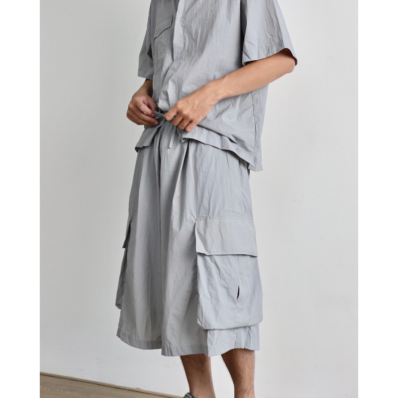 AGOB - QUẦN SHORT DÙ TÚI HỘP OVERSIZE