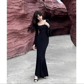 Maria Dress Đầm đuôi cá dài tay hở lưng thời thượng quyến rũ