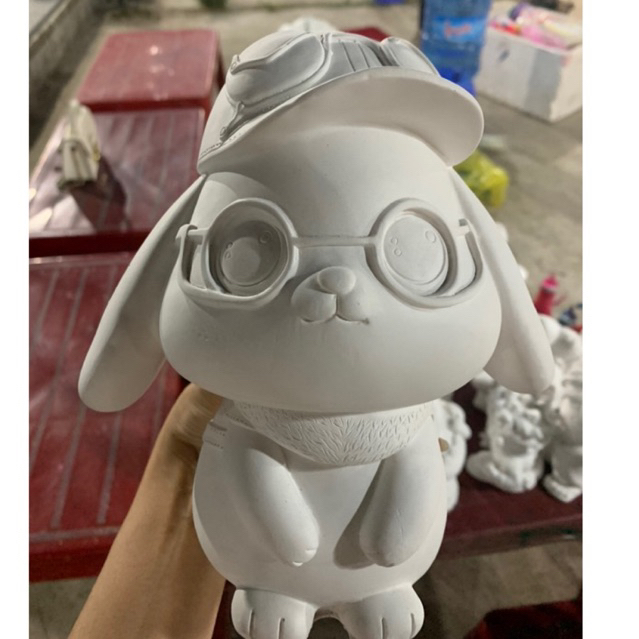 Tượng thạch cao tô màu thỏ đội mũ size lớn XXL