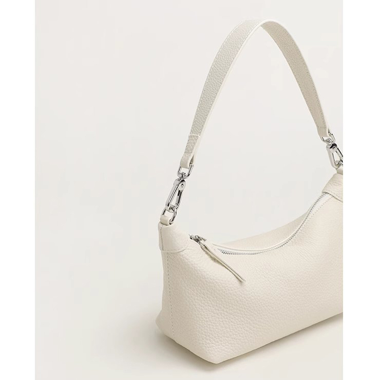 Túi da bò sần đeo vai - RILLY