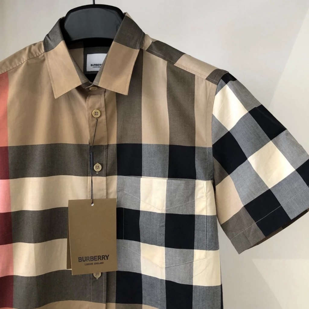 Áo sơ mi nam tay ngắn phối sọc vải lụa trẻ trung sang trọng chuẩn form thời trang