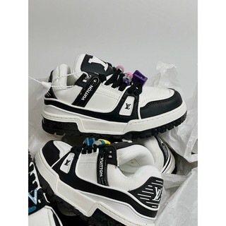 Giày sneaker LV Trainer đen ( giá chưa bao gồm box bảo vệ )
