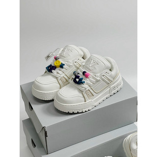 Giày sneaker LV Trainer trắng ( giá chưa bao gồm box bảo vệ )