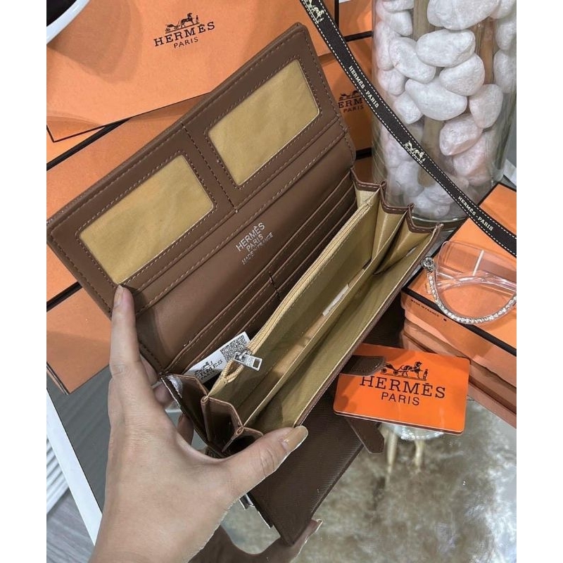 Ví cầm tay hm khóa chữ h nhìu màu xịn sò có hộp