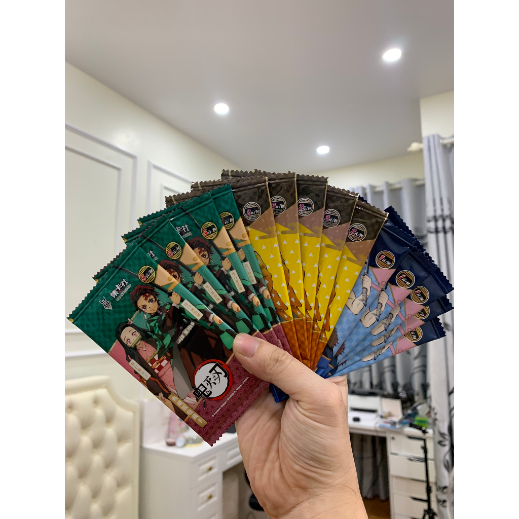 Hộp pack nhân phẩm Kimetsu No Yaiba Official Fullbox có tặng thêm quà hàng có sẵn