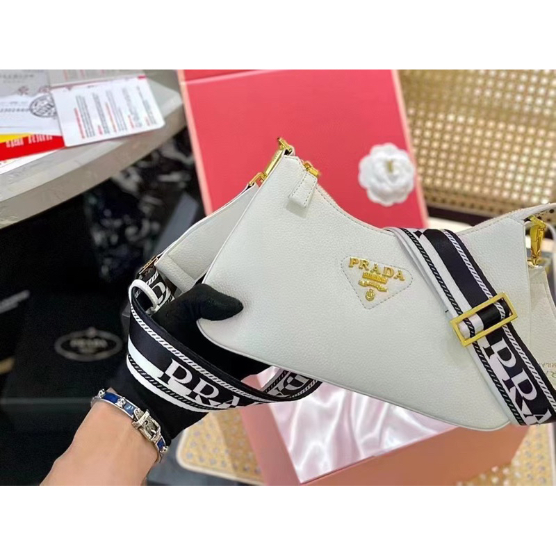Túi Prada chất da xước size 24cm fullbox