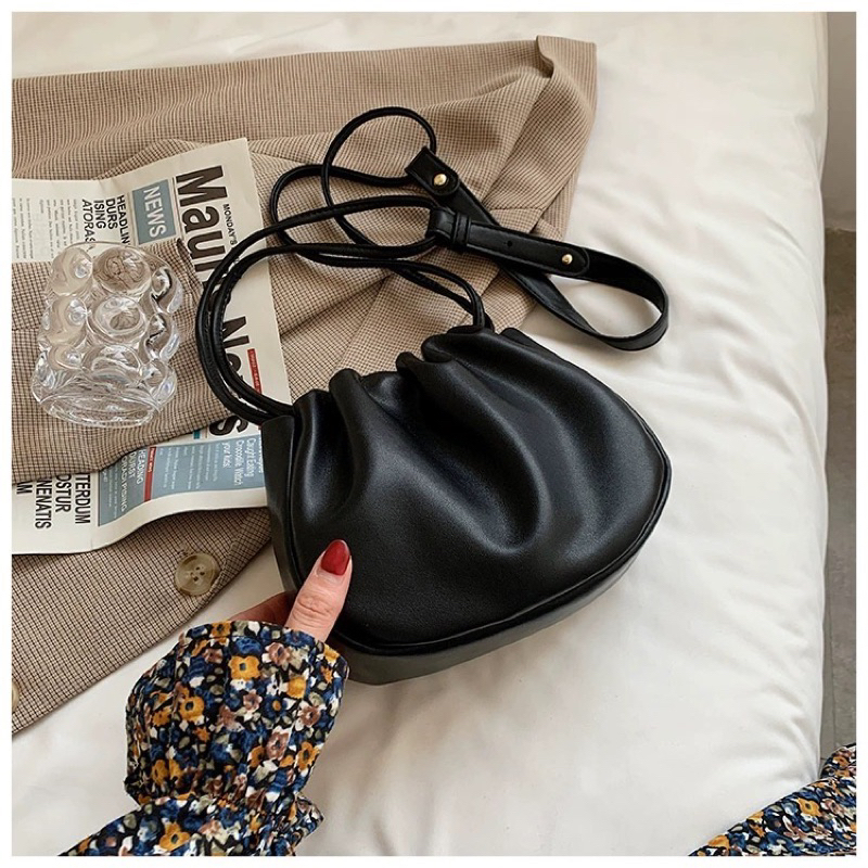 Túi đeo chéo nữ da mềm dây rút dáng tròn phong cách hàn quốc Bag.thuhien