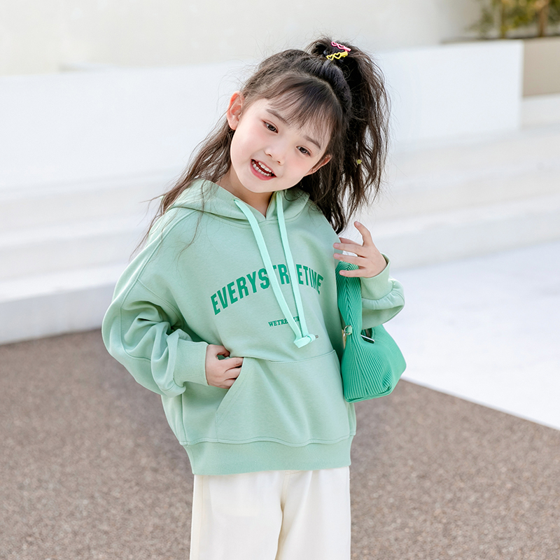 Áo thu đông cho bé gái. áo hoodie bé gái fom rộng chất nỉ dày dặn hot trend 2024