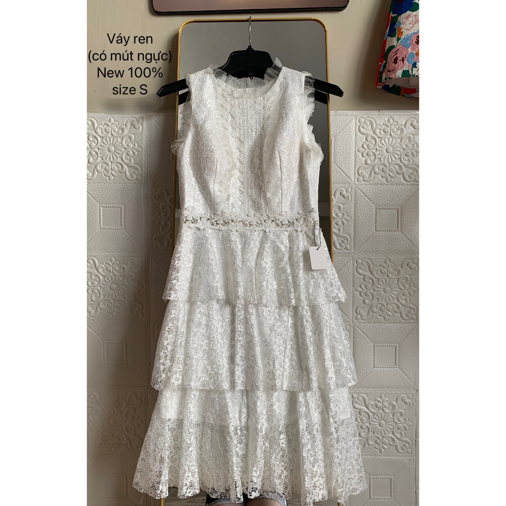 Đầm ren phối lưới nhiều tầng sát nách hàng thanh lí