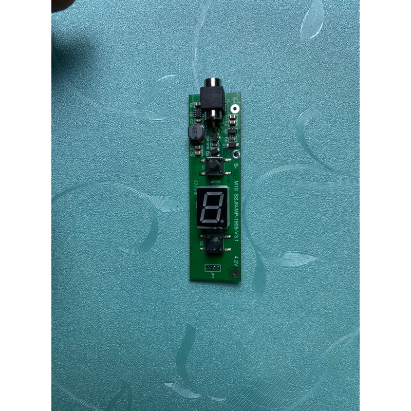 Mạch pin 7,4v áo điều hoà