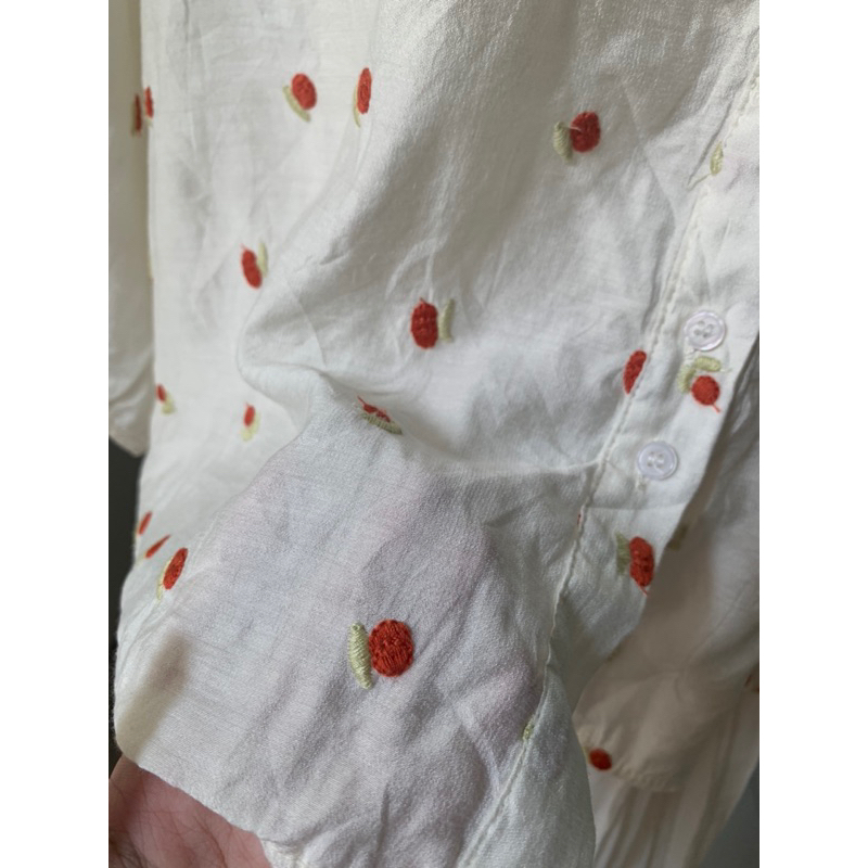 Áo tay phồng thêu quả cam siêu xinh