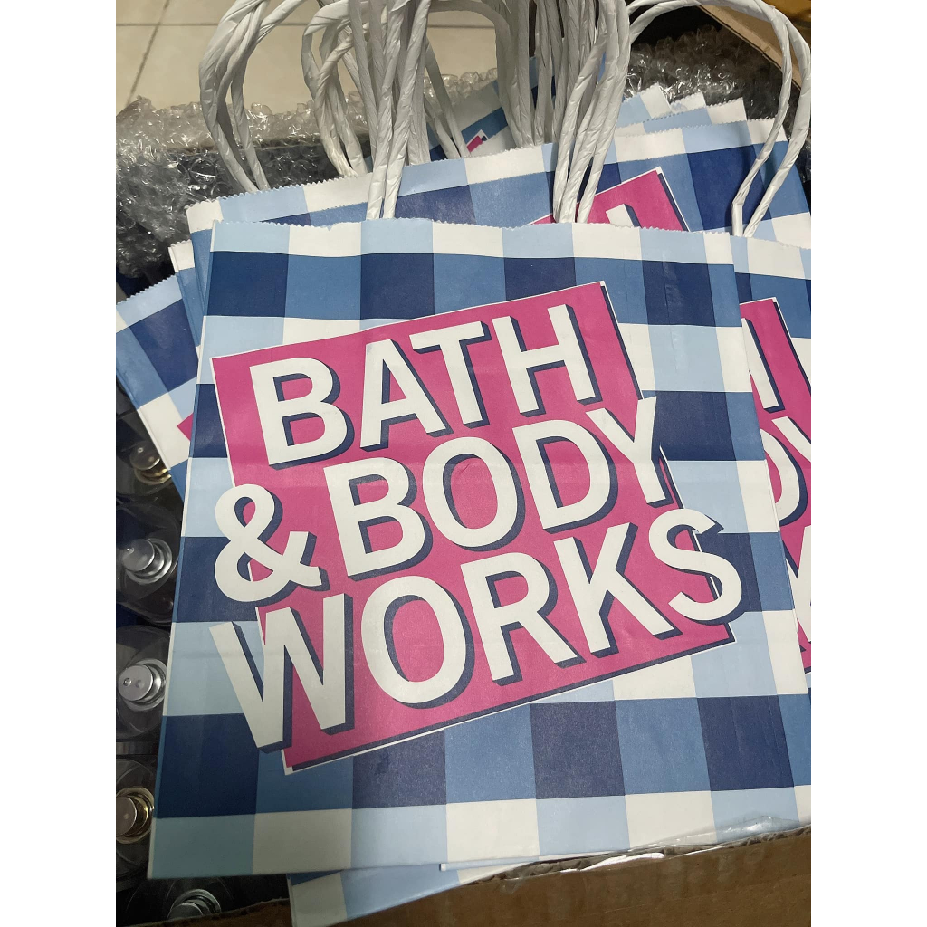 Sữa tắm tinh dầu thư giãn dòng aromatherapy Bath & Body Works - Sleep Cedarwood Vanilla