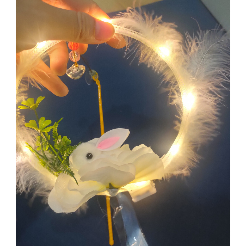 Đèn lồng thỏ phát sáng - đèn lồng trung thu cho bé