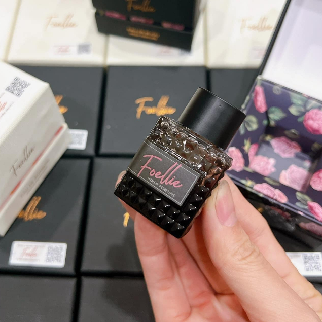 Nước Hoa Vùng Kín Foellie Eau De Bijou 5ml Hương Hoa Hồng Sexy Mãnh Liệt