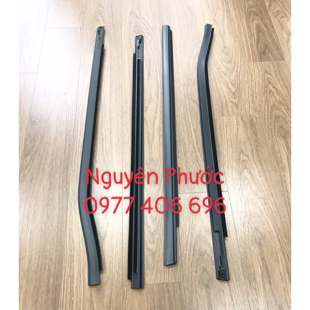 Bộ nẹp chân kính ngoài SPARK 2008 - 2012 / Giá 1 bộ 4 cái