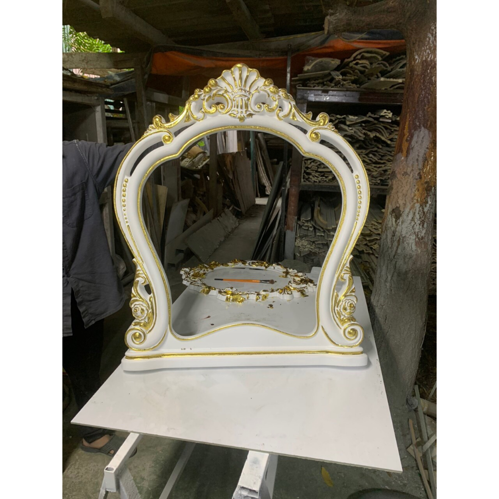 Khung gương, khung gương dát vàng theo yêu cầu, khung gương tân cổ điển, khung gương treo tường giá rẻ