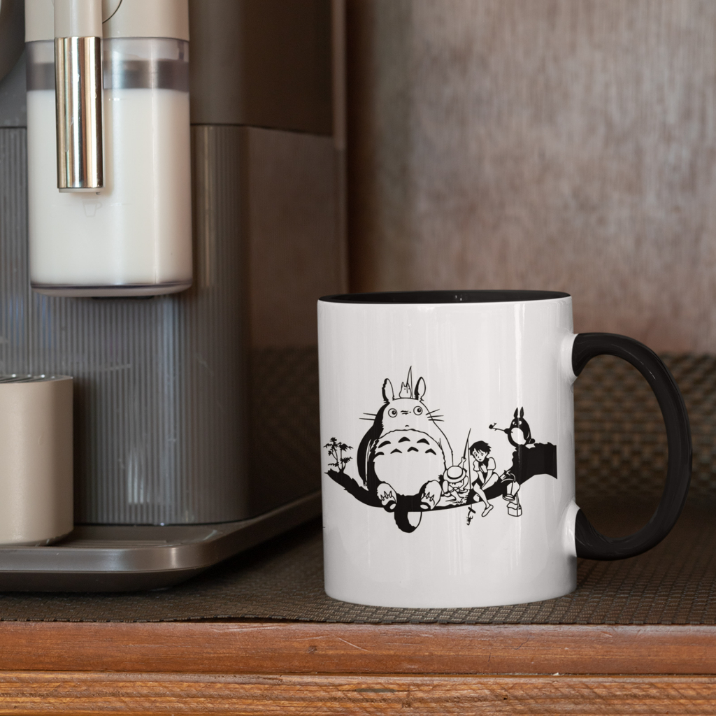 Ly sứ in hình Totoro