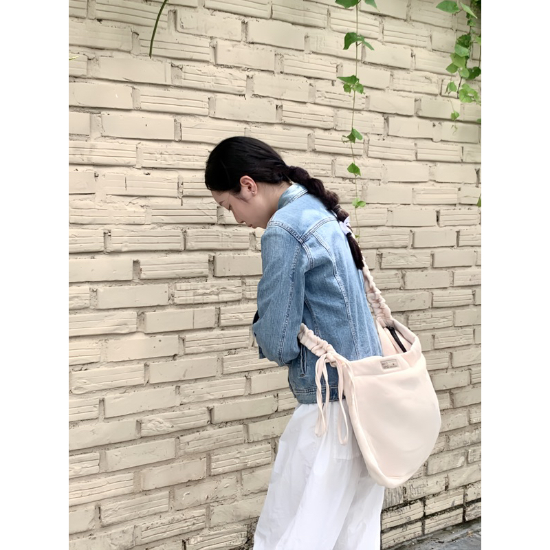 Túi Đeo Chéo “Drawstring Bag” Dây Rút