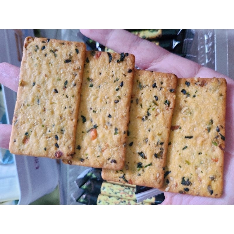 Bánh quy Thái lan 180gram - 3 vị