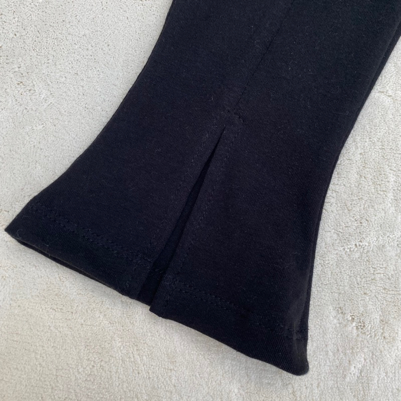 Quần legging loe xẻ gấu điệu đà cho bé
