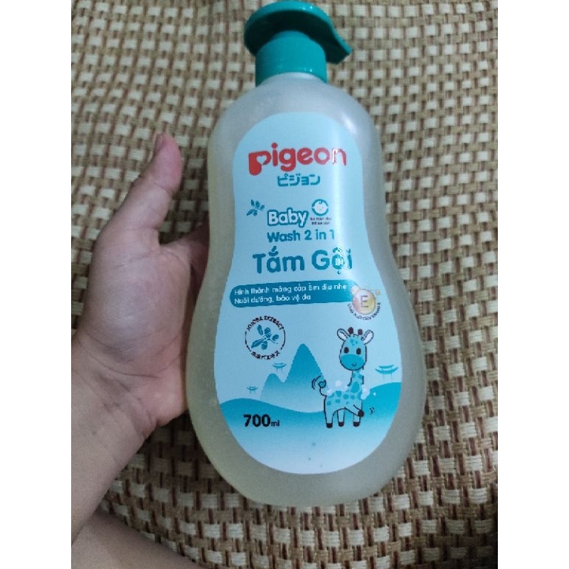 Tắm/ Gội Pigeon 700ml