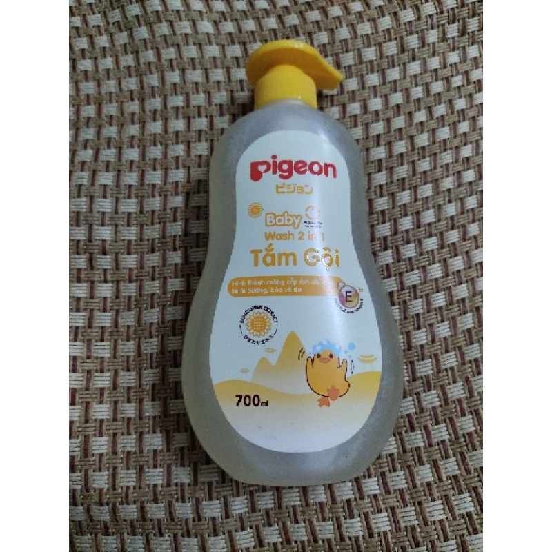 Tắm/ Gội Pigeon 700ml