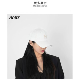 Mũ lưỡi trai chữ H