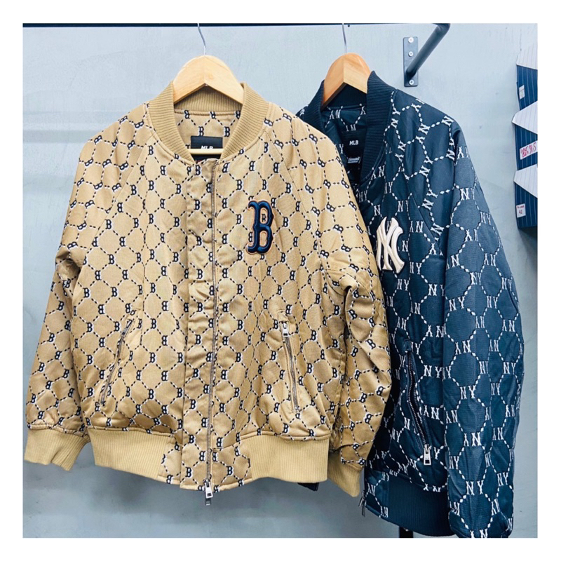 ÁO KHOÁC BOMBER MLB DIAMOND MONOGRAM JACQUARD NY YANKEES BLACK