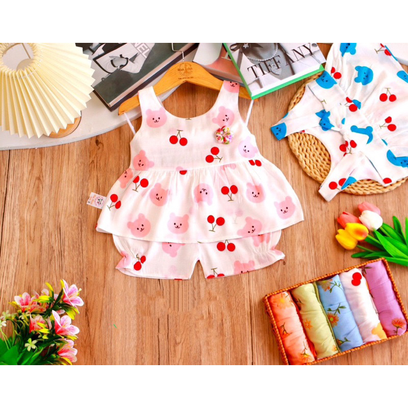 Bộ bé gái baby doll họa tiết dễ thương đính nơ họa tiết hoạt hình vải đũi thái mềm mại từ 3-16kg