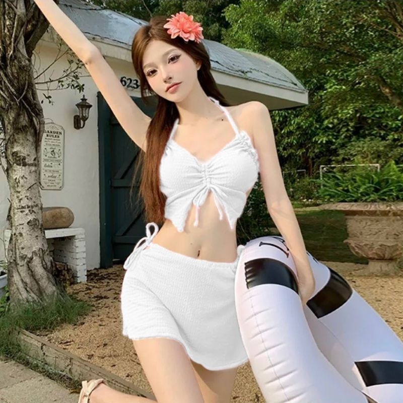 2Fashionista - Bộ Bikini 3 món thời trang hot girls