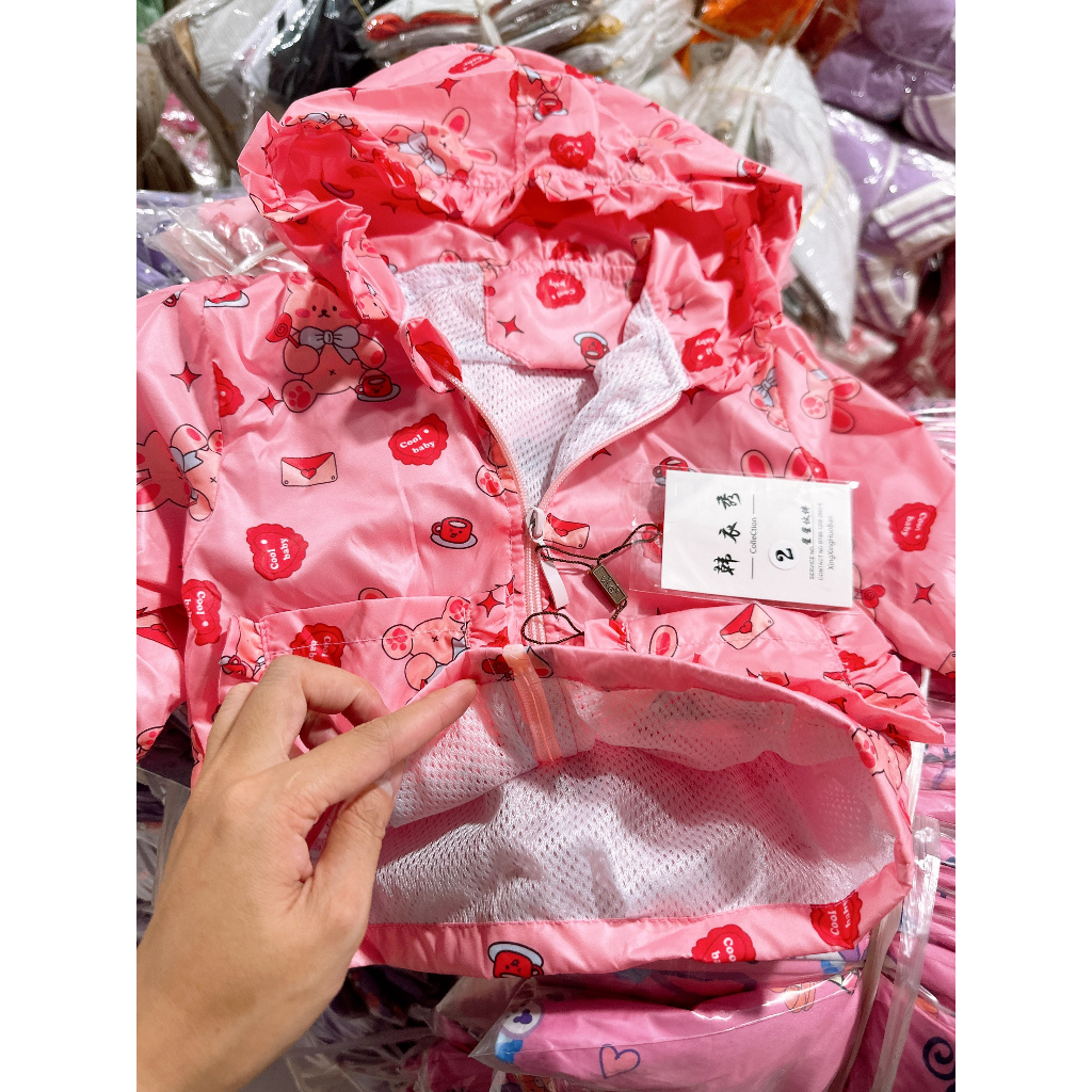 Áo khoác gió 2 lớp thu - đông in họa tiết hoạt hình xinh xắn cho bé gái 8-28kg