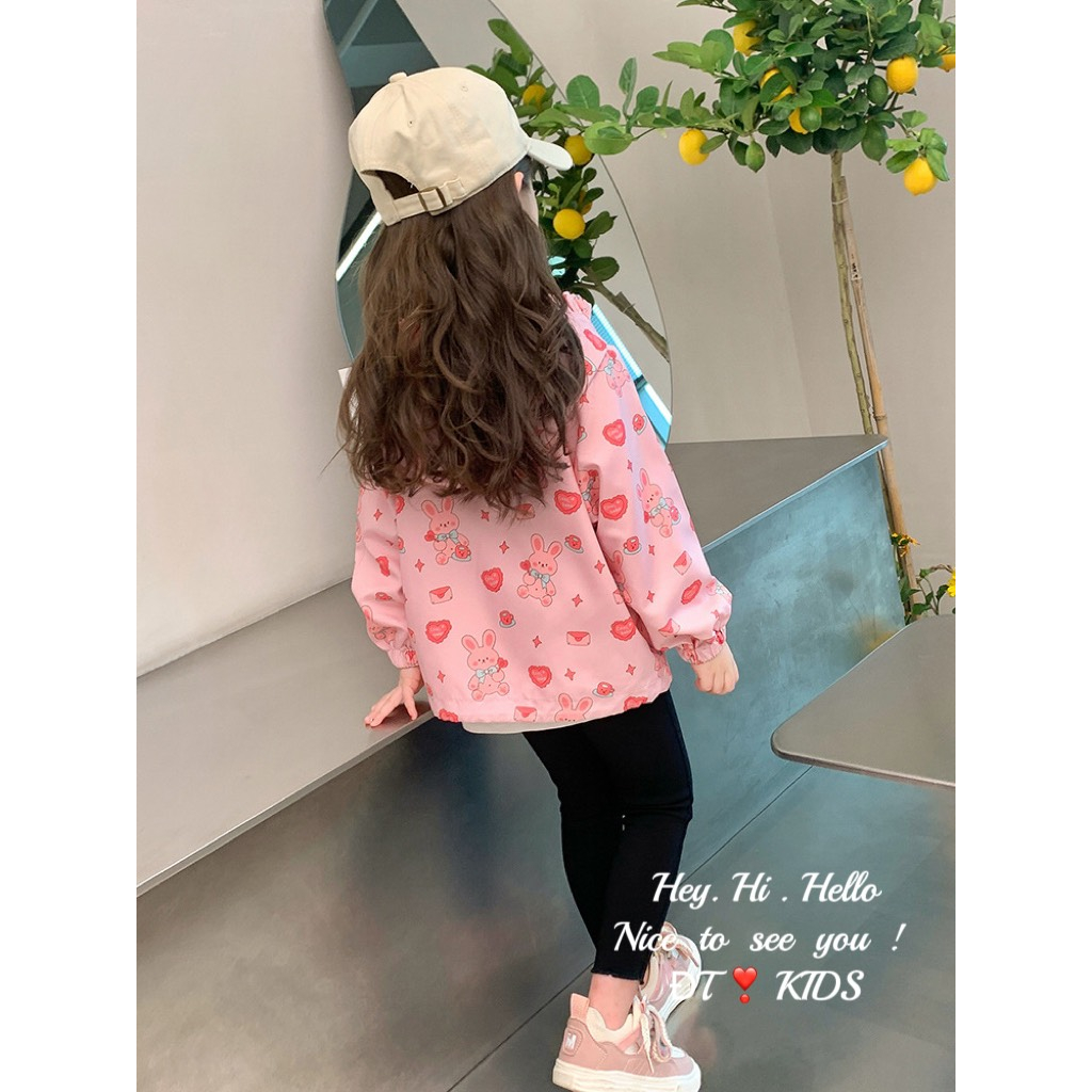 Áo khoác gió 2 lớp thu - đông in họa tiết hoạt hình xinh xắn cho bé gái 8-28kg